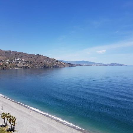 Atico En Almunecar. Primera Linea De Playa Con Vistas Espectaculares Exterior photo